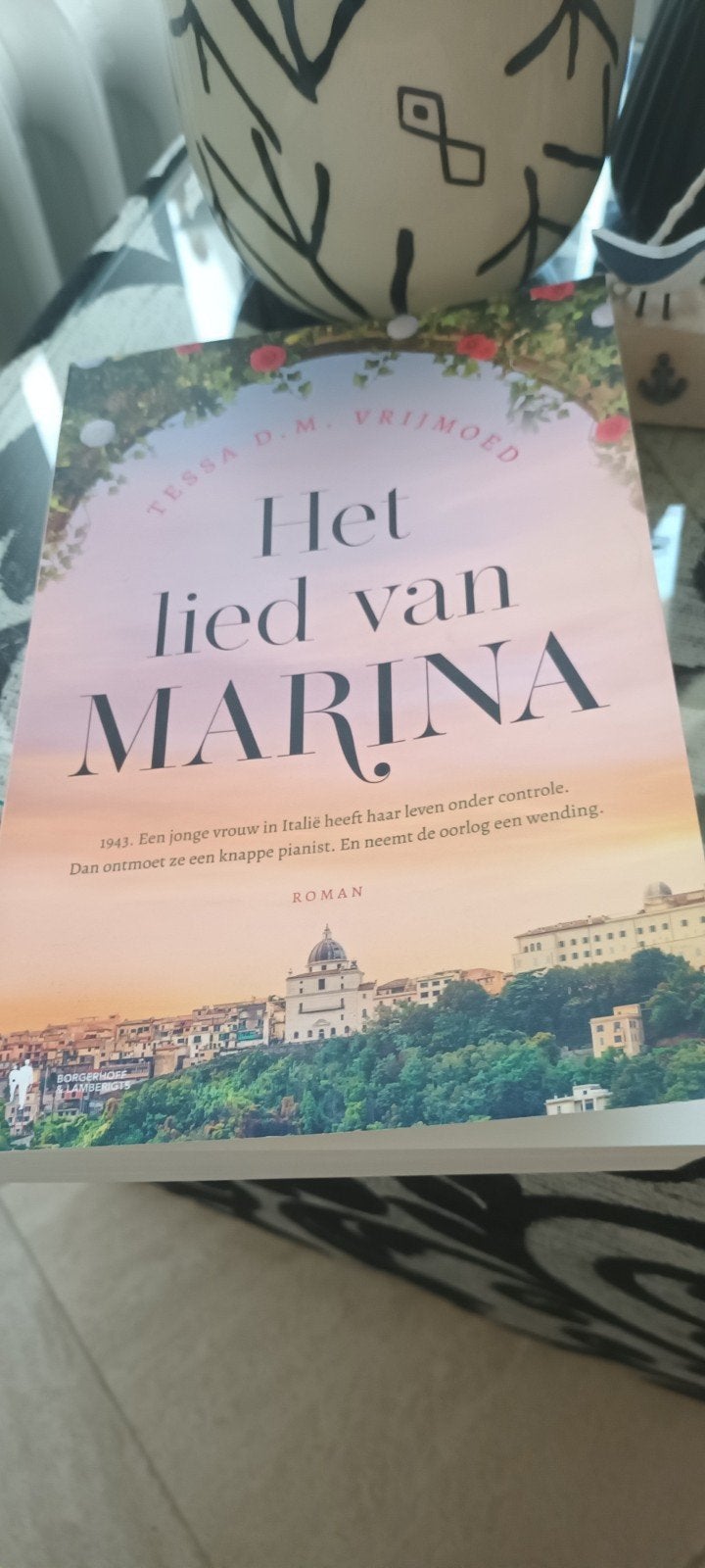 het lied van Marina Tessa Vrijmoed, Ophalen of Verzenden, Zo goed als nieuw