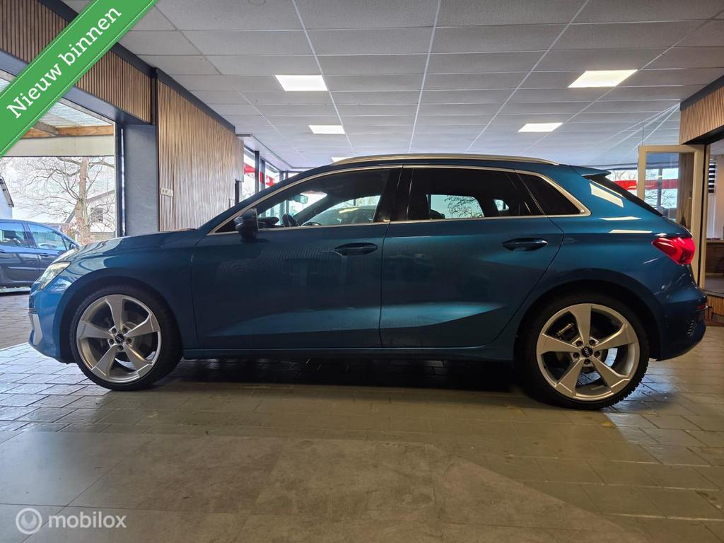 Audi A3 Sportback 30 TFSI Business Edition Incl. Afleverings, Auto's, Audi, Voorwielaandrijving, 1195 kg, Euro 6, Blauw