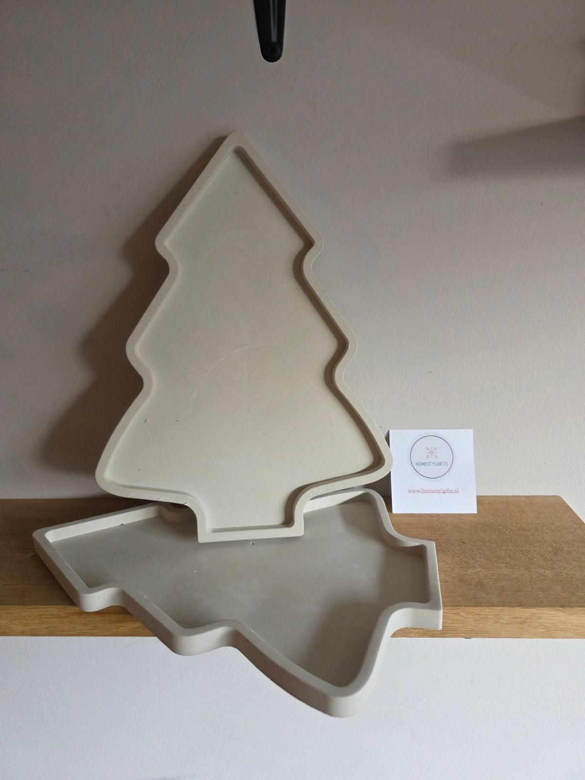 Handgemaakte betonnen kerstboom schaal - 27x20 cm, Schaal, Rond, Nieuw, Ophalen of Verzenden