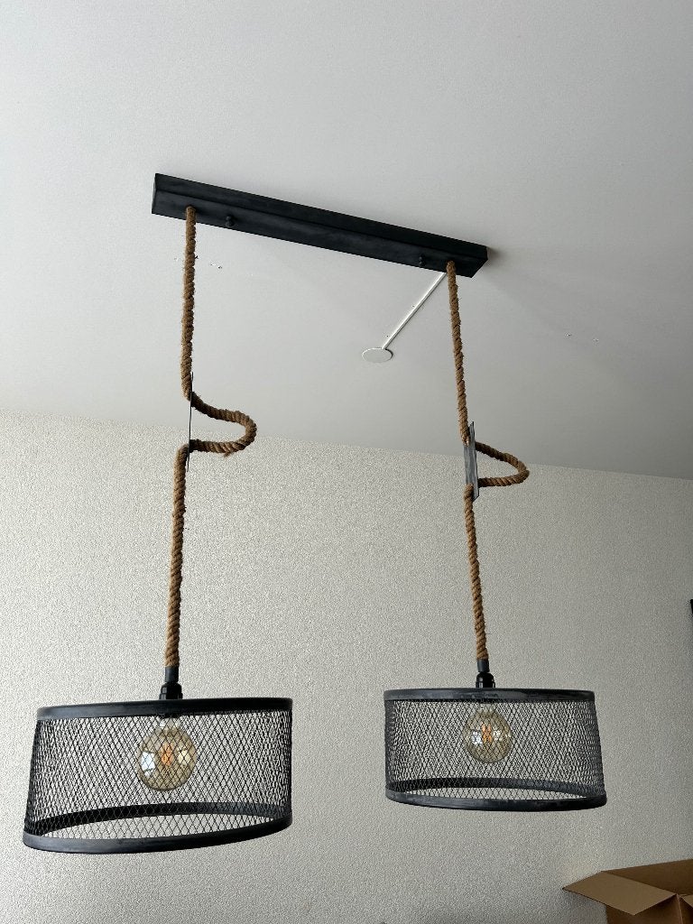 Hanglamp Ferentillo van Pronto Wonen, Ophalen, Hanglamp, Grijs, Zo goed als nieuw