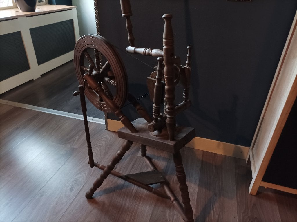 spinnenwiel antiek, Ophalen, Gebruikt, Spinnewiel
