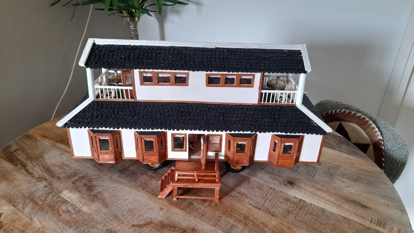 Miniatuur houten woonwagen, Hobby en Vrije tijd, Ophalen