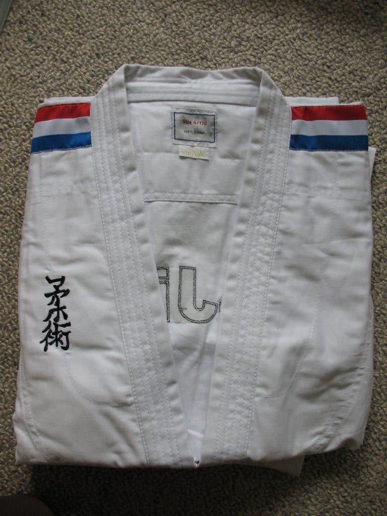 Hagelwit Jiu-Jitsu-Gi,  BBJ -pak Judopak NIEUW !, Ophalen, Overige, Maat L, Nieuw