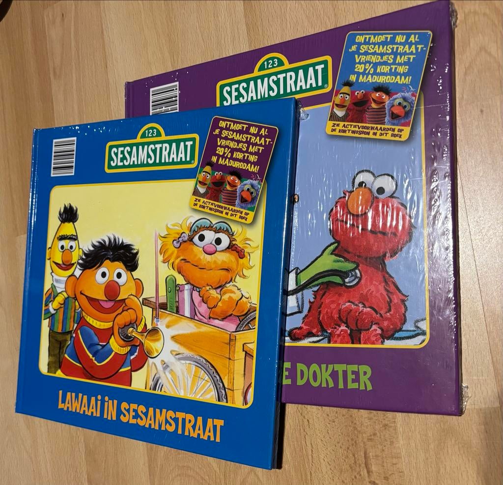 Sesamstraat Boeken: Lawaai in Sesamstraat & Elmo bij de Dokt, Ophalen, Nieuw, Fictie algemeen