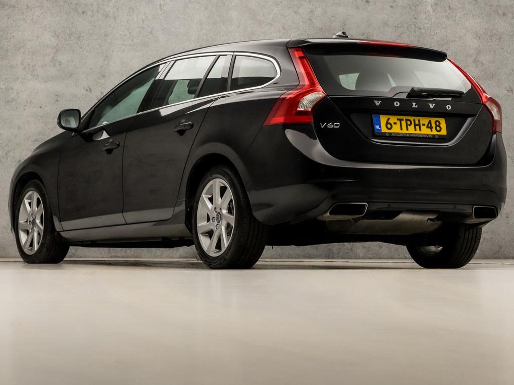 Volvo V60 1.6 T3 Luxury Sport 150Pk Automaat (NAVIGATIE, CLI, Gebruikt, Zwart, 4 cilinders, Leder en Stof
