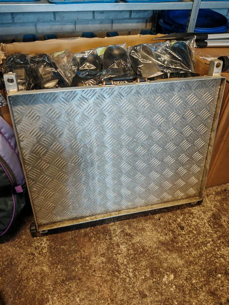 Plateau aluminum, Ophalen, Zo goed als nieuw, Overige typen