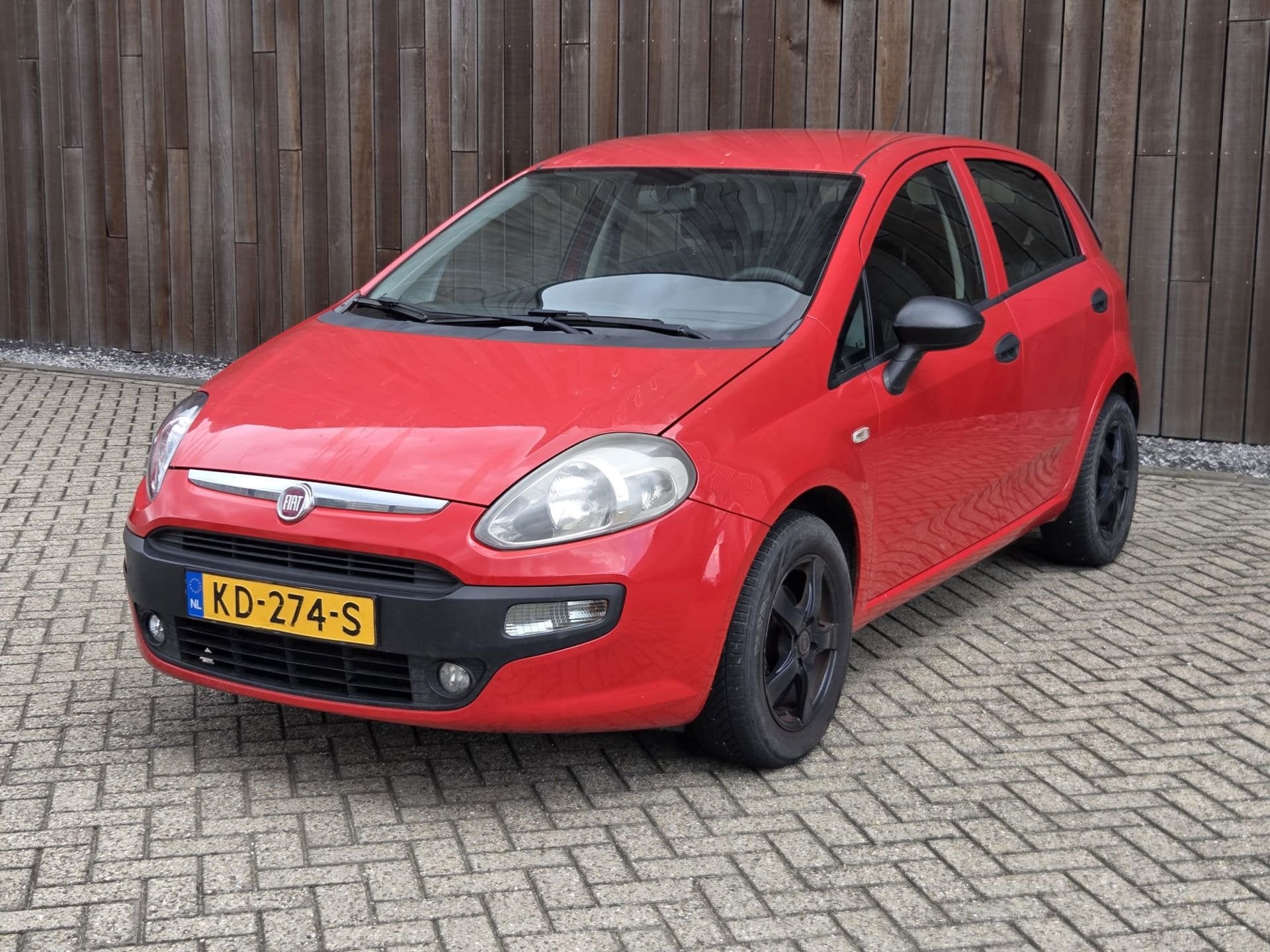 Fiat Punto Evo 1.2 Dynamic, Auto's, Fiat, 1005 kg, 1242 cc, 4 cilinders, 400 kg