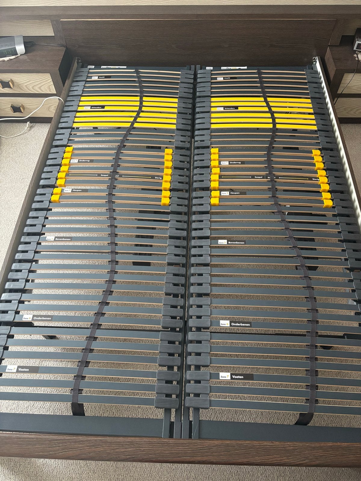 Beter Bed Bossflex 600 Elektrisch Verstelbare Lattenbodem, Huis en Inrichting, Ophalen, Tweepersoons, 140 cm, Zo goed als nieuw