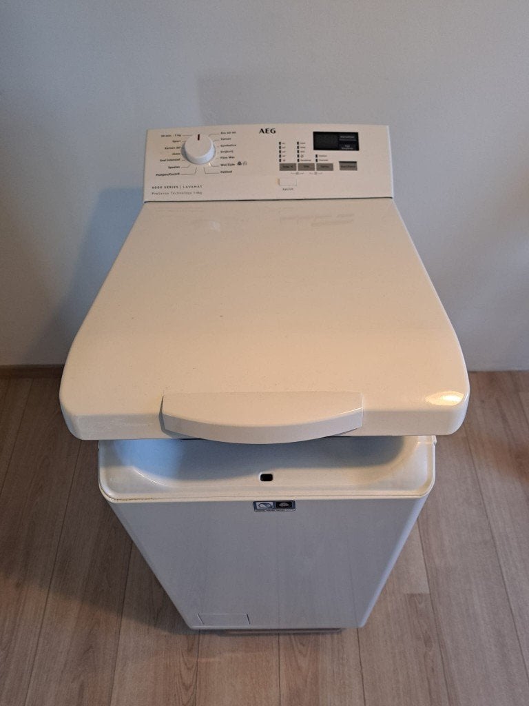 AEG bovenlader wasmachine - L6TBN62K, Witgoed en Apparatuur, Ophalen, 1200 tot 1600 toeren, Gebruikt, 4 tot 6 kg