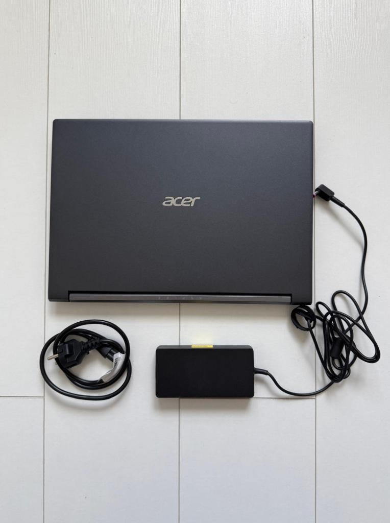 Acer Aspire 7 A715-75G-78R1, Met videokaart, 2 tot 3 Ghz, Intel® Core™ i7 , Zo goed als nieuw
