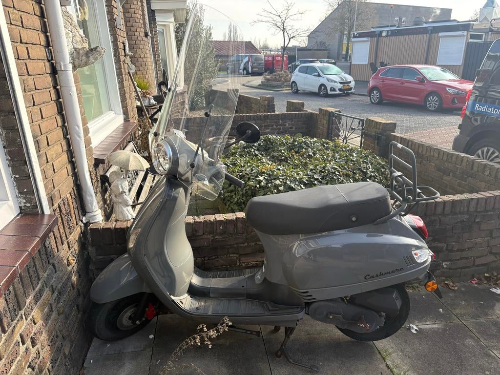 Defecte Scooter - Weinig gebruikt, Fietsen en Brommers, Ophalen, Maximaal 45 km/u, Overige merken