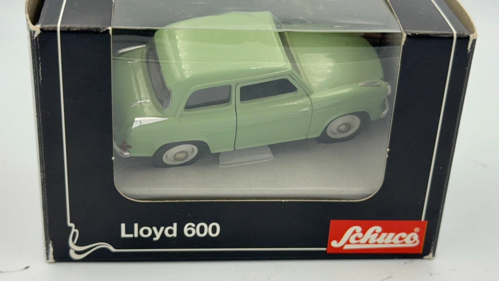 Schuco Lloyd 600 niruw in doos, Ophalen of Verzenden, Zo goed als nieuw, Tractor of Landbouw, Schuco