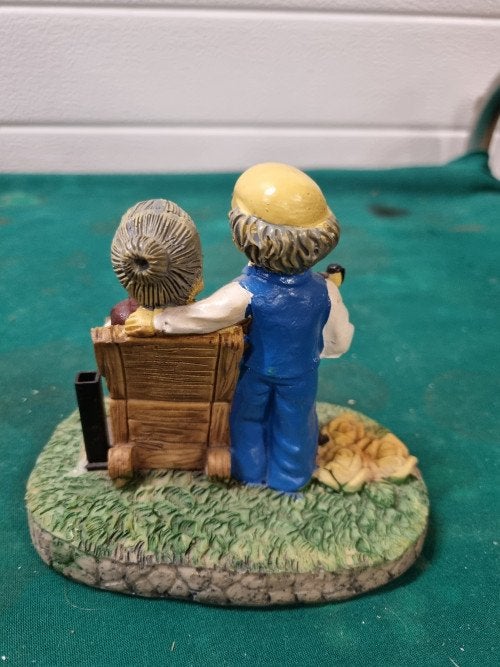 beeld ouder echtpaar love kunststof, Ophalen of Verzenden