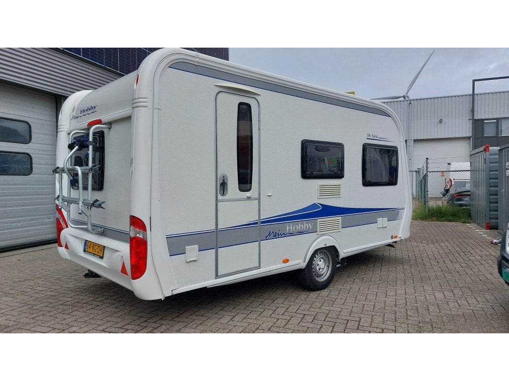Hobby De Luxe 440 SF Model 2010, Zeer Compleet, Caravans en Kamperen, Caravans, Standaardzit, Kachel, Hobby, Bedrijf