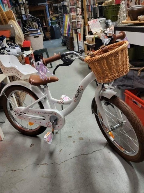 Volare Blossom 18 inch meisjesfiets, Fietsen en Brommers, Fietsen | Meisjes, Ophalen, Velgrem, Kubbinga BV, Nieuw