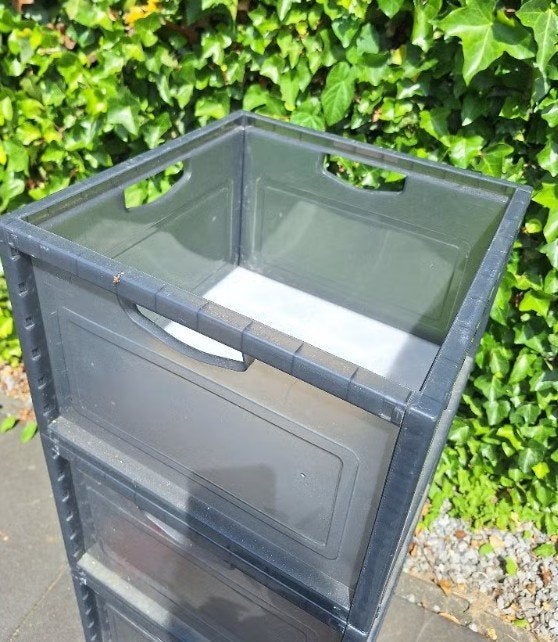 Diverse opbergboxen kratten flessenrek - garage/kelder/kast, Ophalen, 40 tot 60 cm, 50 tot 75 cm, Minder dan 35 cm