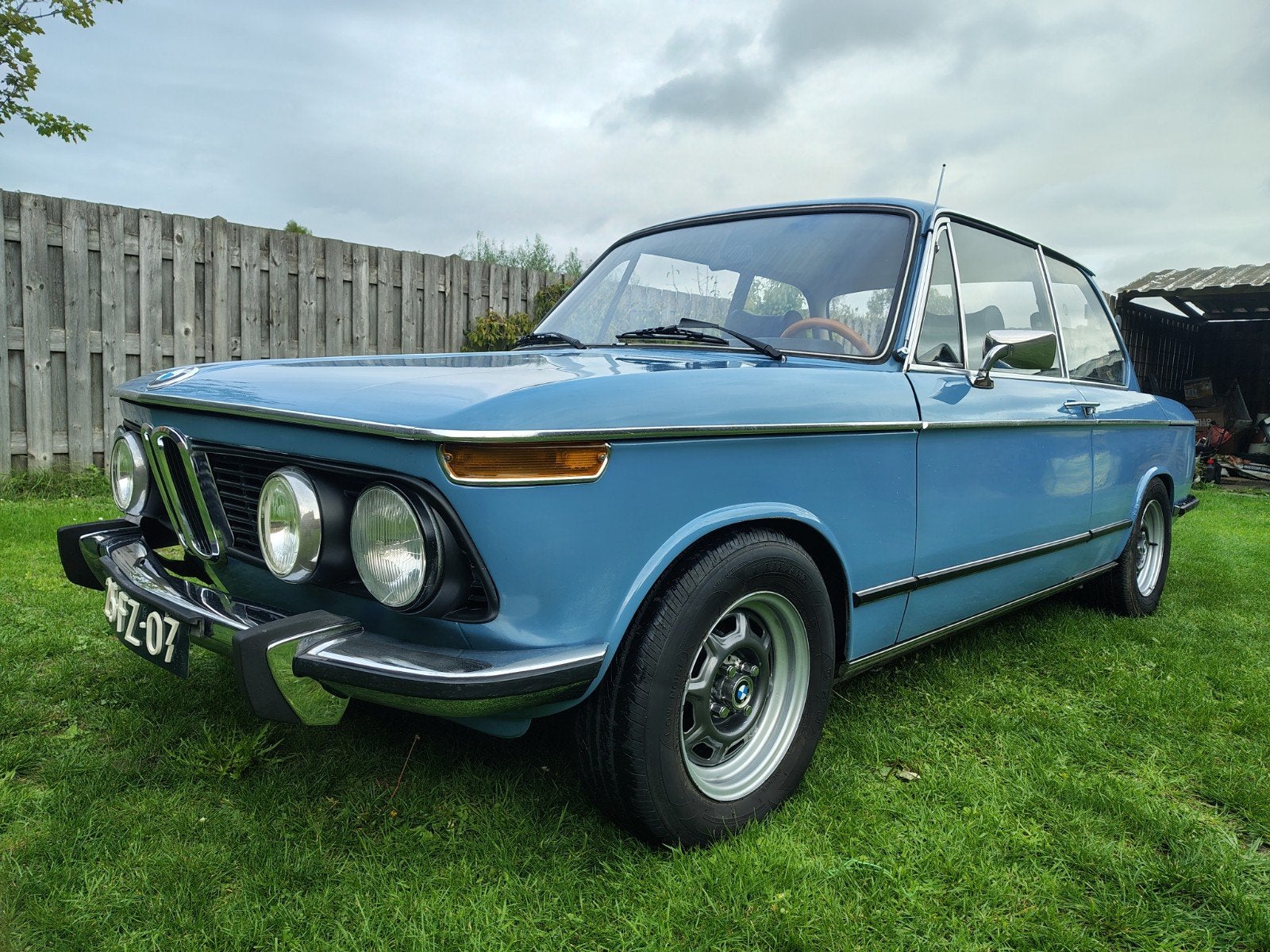 BMW 1602 2002 2.0 1975 Blauw Oldtimer, Auto's, 980 kg, 4 cilinders, Blauw, Origineel Nederlands