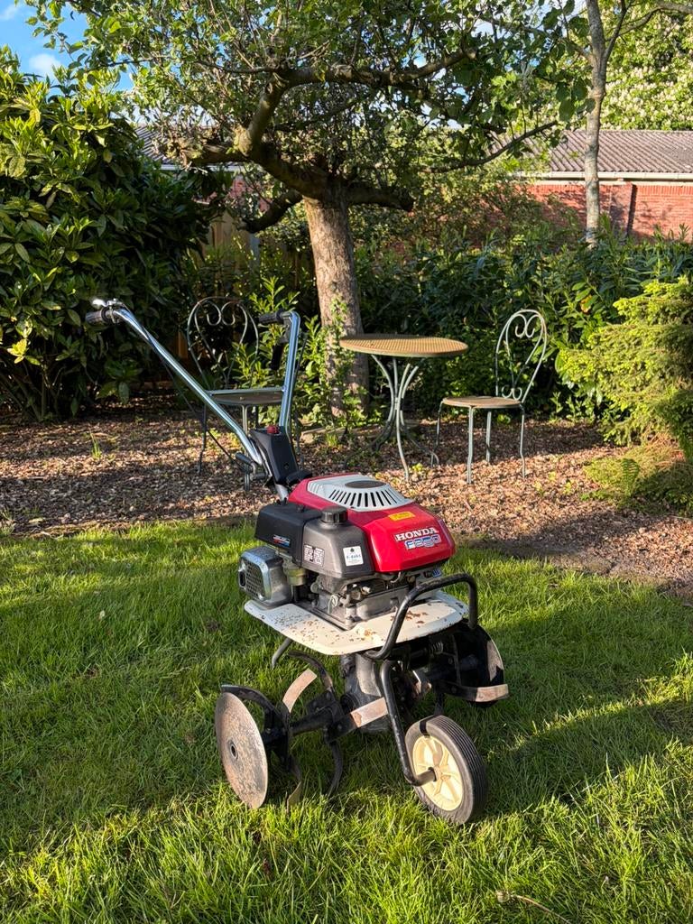 Te huur! Honda FG205 tuinfrees / grondfrees, machineverhuur!, Ophalen, Zo goed als nieuw, Benzine
