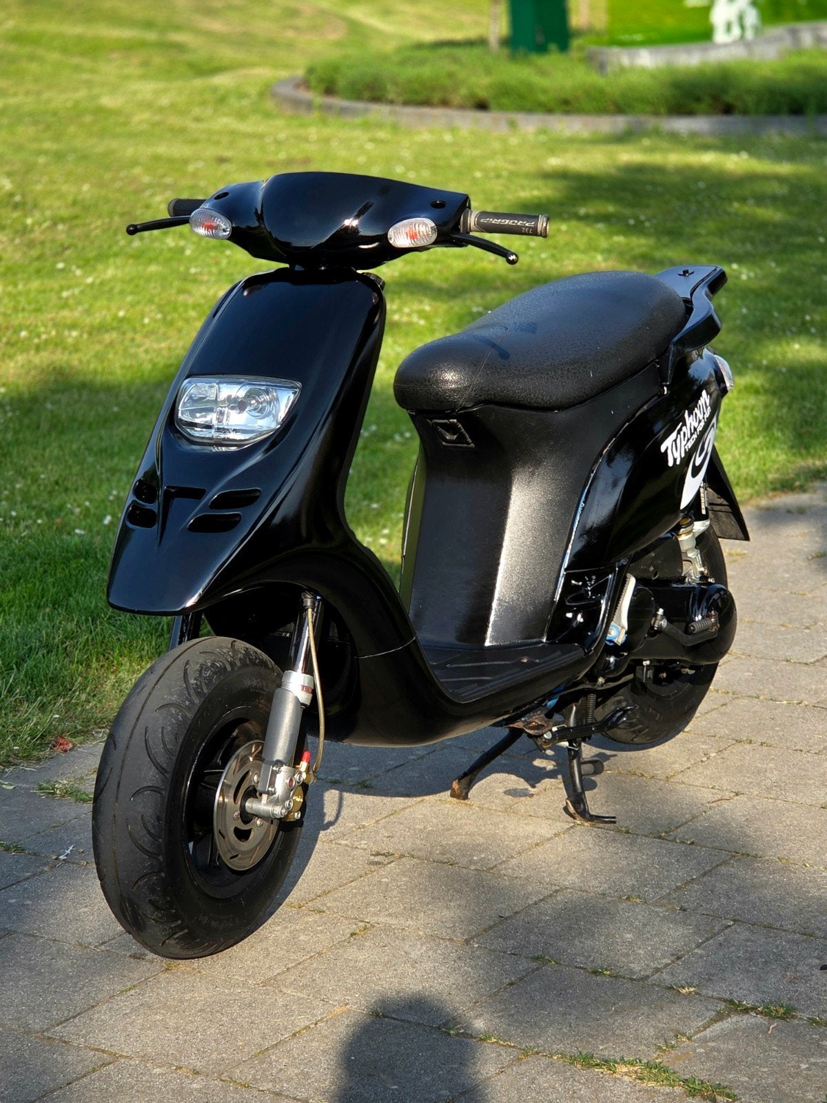 Piaggio typhoon 50cc, Fietsen en Brommers, Scooters | Piaggio, Zo goed als nieuw, Overige modellen, Tweetakt, Ophalen