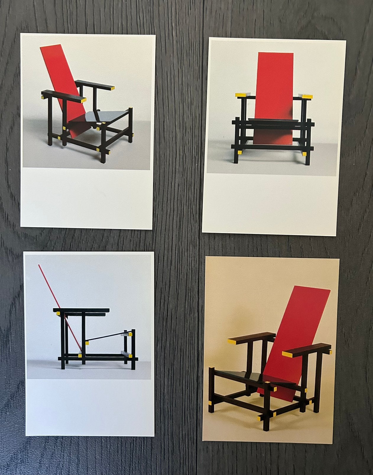 4  kunstkaarten Gerrit Rietveld – Rood-blauwe stoel, Antiek en Kunst, Verzenden, Overige typen, Papier/karton
