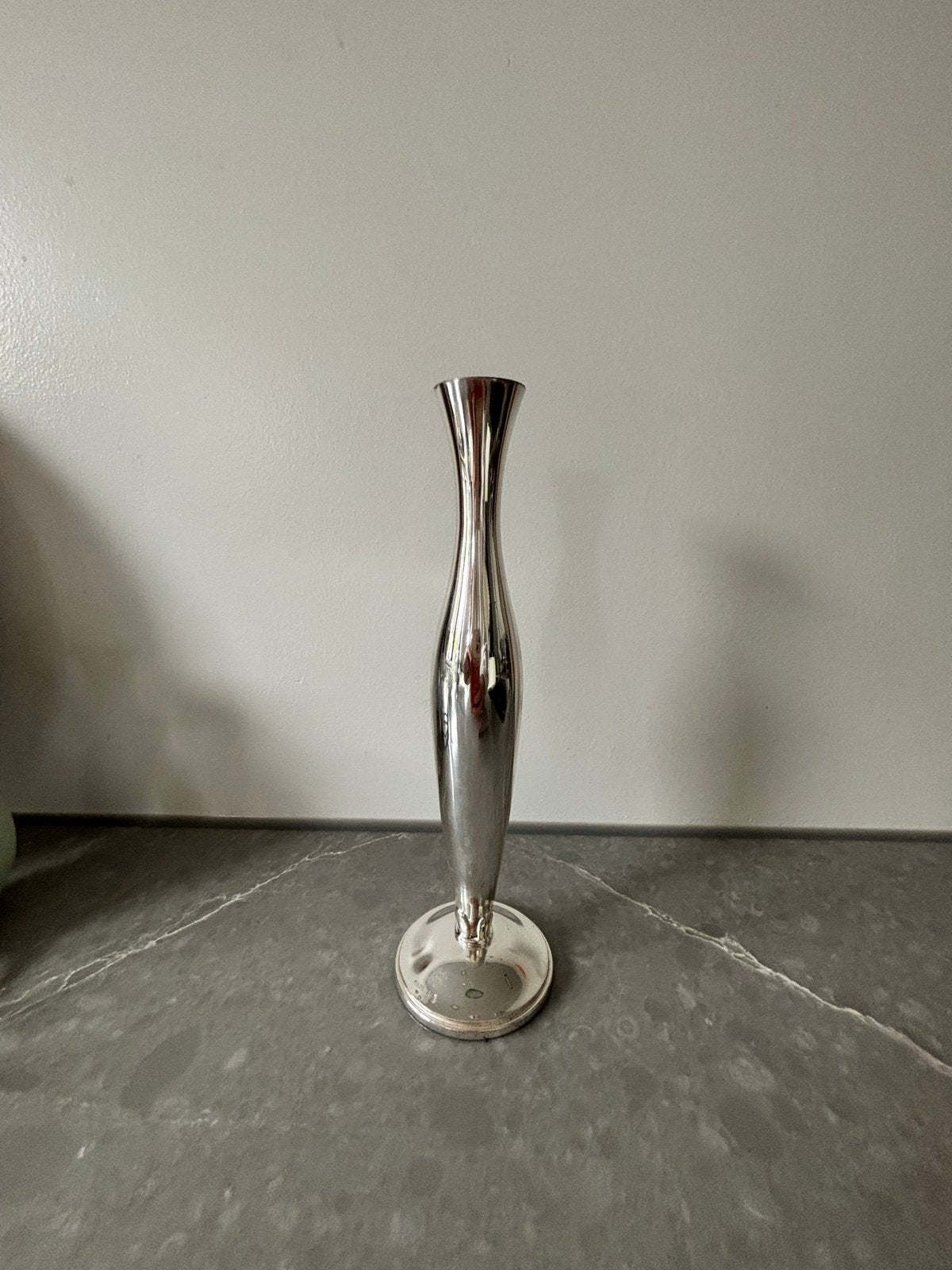 Zilveren vaasje 925 Sterling - Elegant en Tijdloos, Antiek en Kunst, Ophalen of Verzenden, Zilver