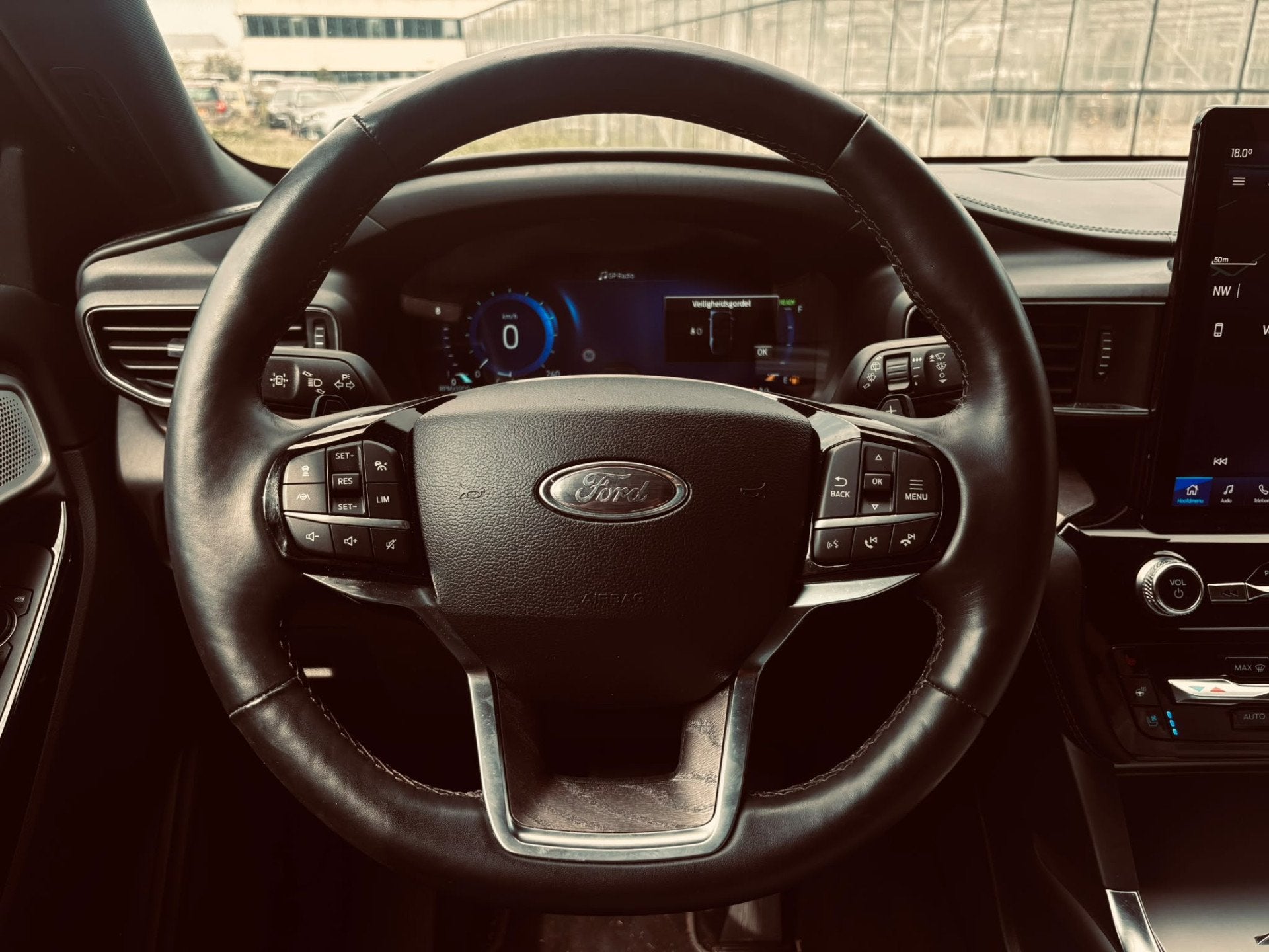 Ford Explorer 3.0 V6 PHEV PLATINUM |7P|PANO|BTW|360CAM|B&O|D, Auto's, Zwart, Wit, Bedrijf, 2956 cc