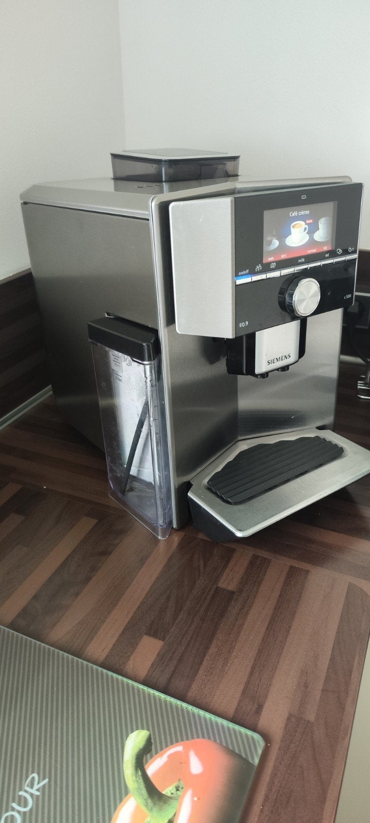 Siemens EQ.9 S500 volautomatische espressomachine, Afneembaar waterreservoir, Espresso apparaat, 10 kopjes of meer, Niet werkend
