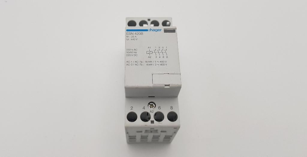 Hager Magneetschakelaar / Relais ESN420B 25A 440V (1x), Gebruikt, Onbekend, Ophalen of Verzenden, Onbekend