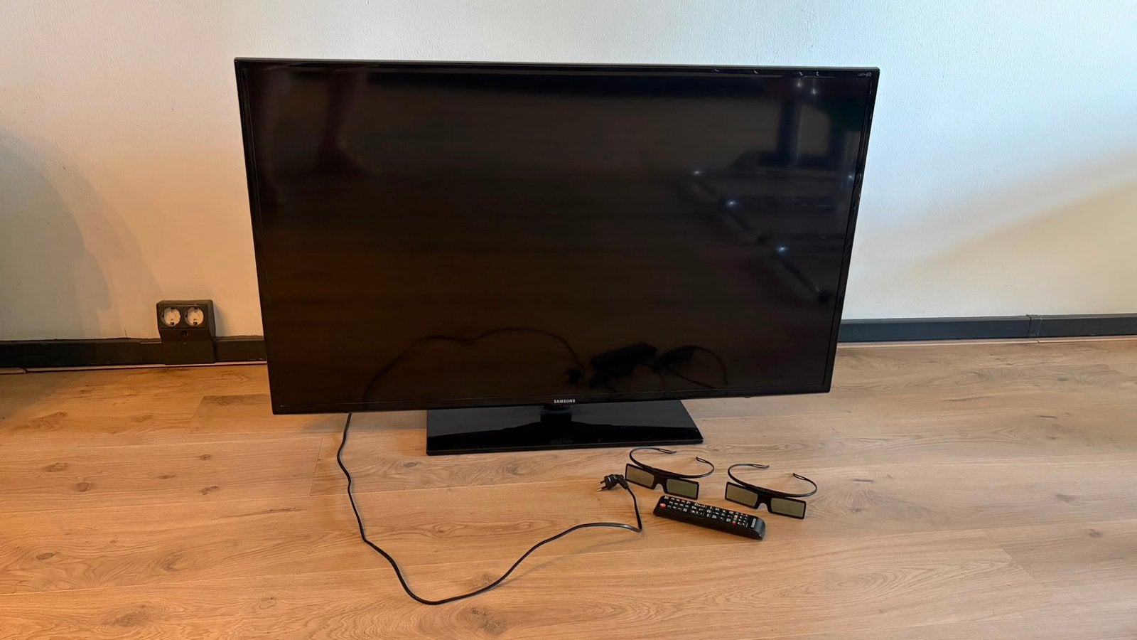 Samsung 46" Smart 3D TV met 2 brillen, Ophalen, Samsung, 100 cm of meer, Smart TV