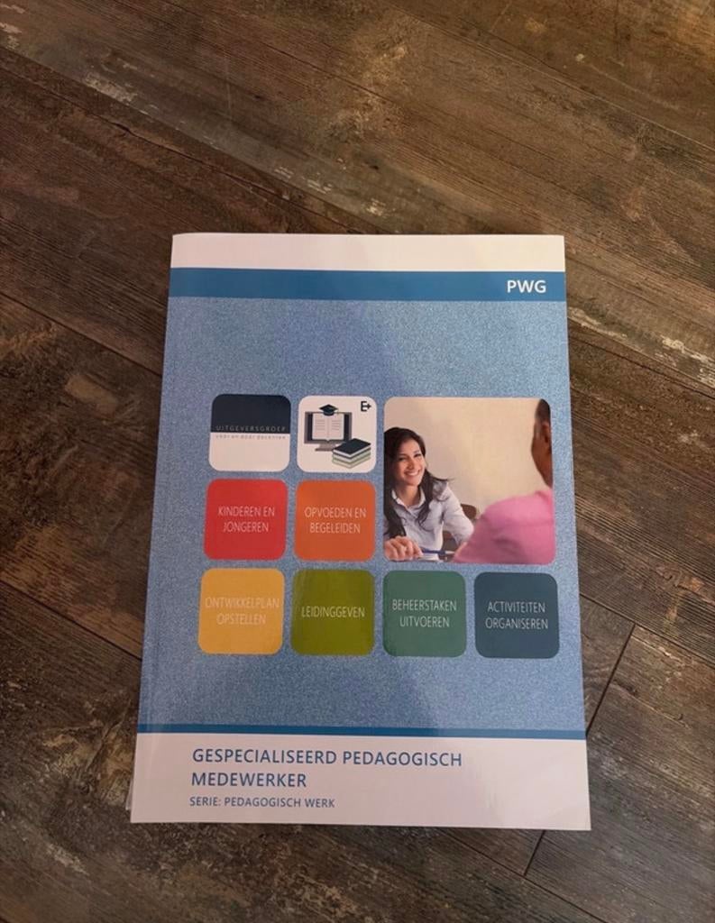 PWG Gespecialiseerd Pedagogisch Medewerker (MBO), Ophalen of Verzenden, Gamma, Zo goed als nieuw, MBO