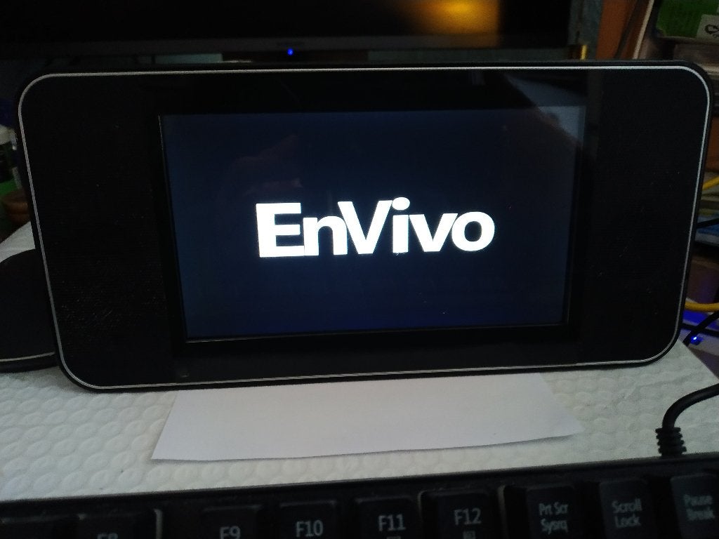 Envivo P 1235 INTERNET TV, radio, klok, medespeler, Ophalen of Verzenden, Gebruikt, HDMI