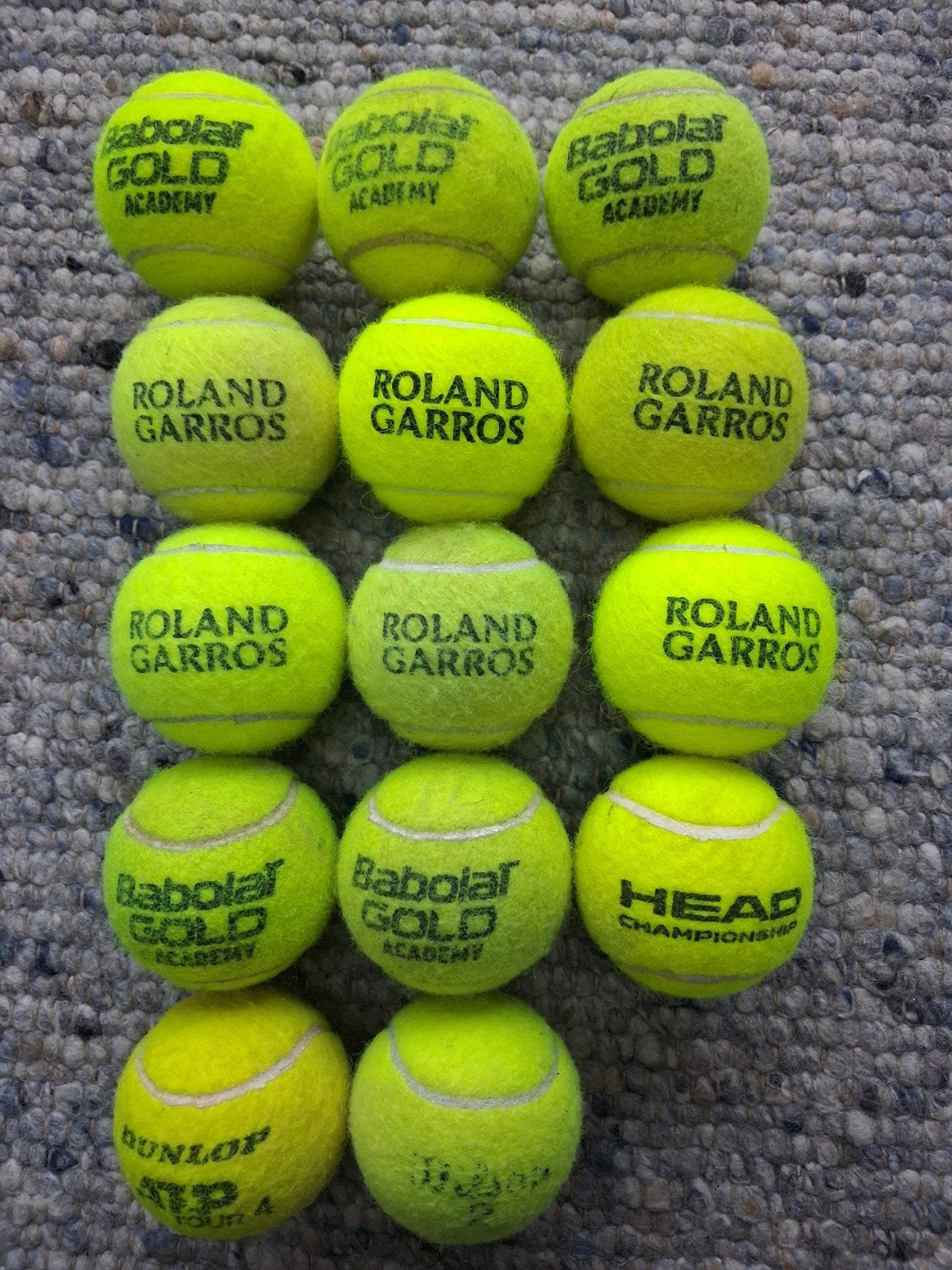 15 tennis ballen, Sport en Fitness, Gebruikt, Ballen, L00, Ophalen of Verzenden