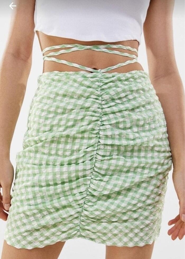 Bershka rok groen maat m, Maat 38/40 (M), Ophalen of Verzenden, Zo goed als nieuw, Boven de knie