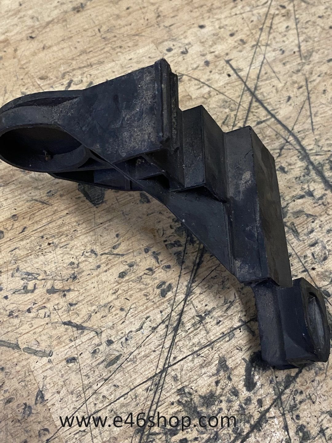 BUMPER VOORSCHERM BEVESTIGING HOUDER BMW E46 OE 7030619, Gebruikt, -, -, Ophalen of Verzenden