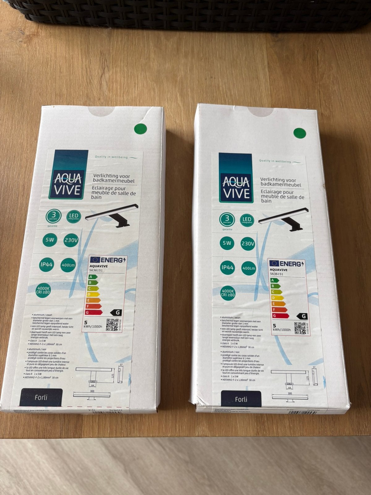 Aqua Vive LED Badkamerverlichting - Zwart Aluminium, Ophalen of Verzenden, Nieuw, Wastafel