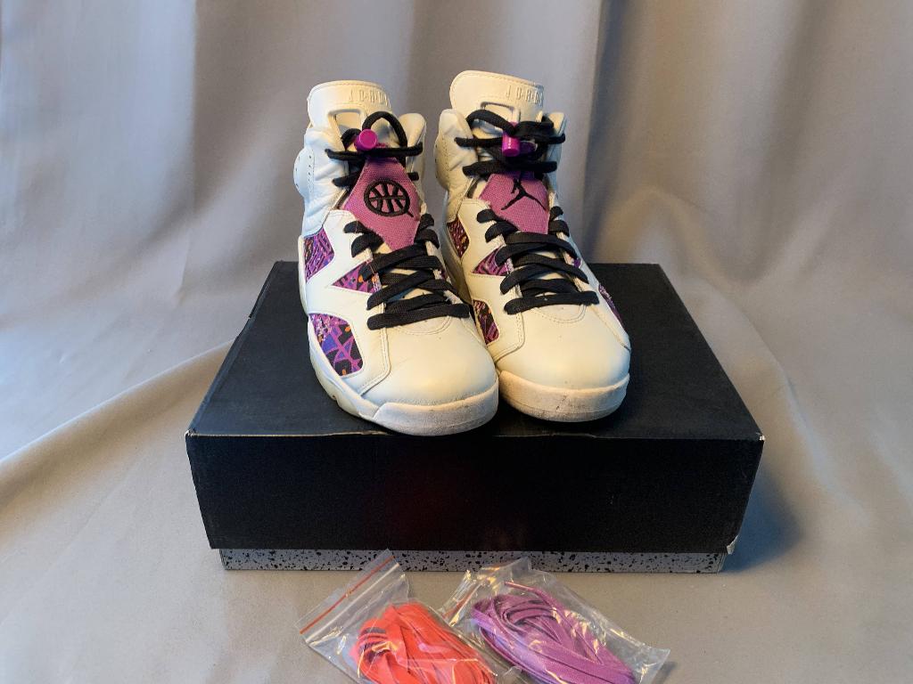 Jordan 6 Retro Quai 54 (2020), Ophalen of Verzenden, Overige kleuren
