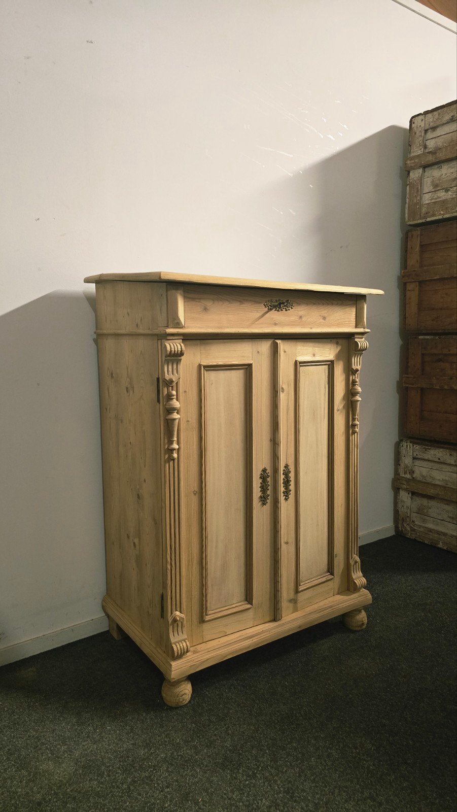 Antieke Grenen Houten Schoolkast/Meidenkast Direct leverbaar, Antiek en Kunst, Antiek | Meubels | Kasten, Ophalen of Verzenden