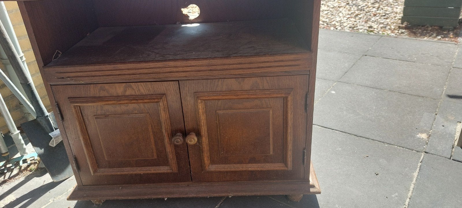 Gratis af te halen: Houten tv-kastje in Amsterdam Noord, Ophalen, Gebruikt, 50 tot 100 cm, Minder dan 100 cm