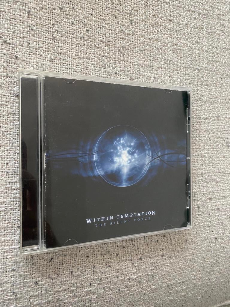 Within Temptation - The silent force jewelcase cd, Ophalen of Verzenden, Gebruikt