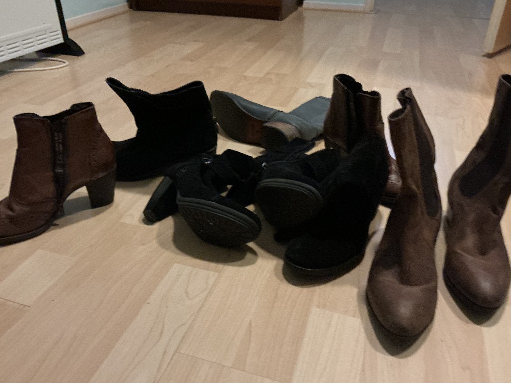 Schoenen, Ophalen of Verzenden, Zo goed als nieuw, Zwart, Sneakers of Gympen