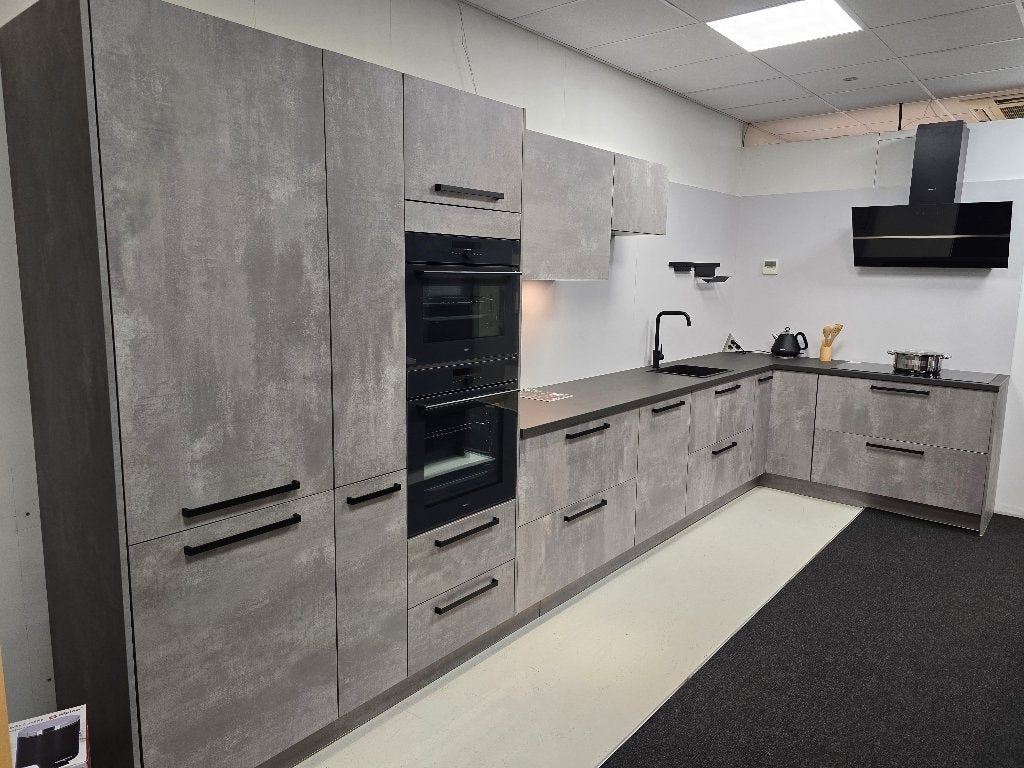 showmodel hoek keuken industrieel betonlook, Ophalen, Hoekkeuken, Nieuw, Kunststof