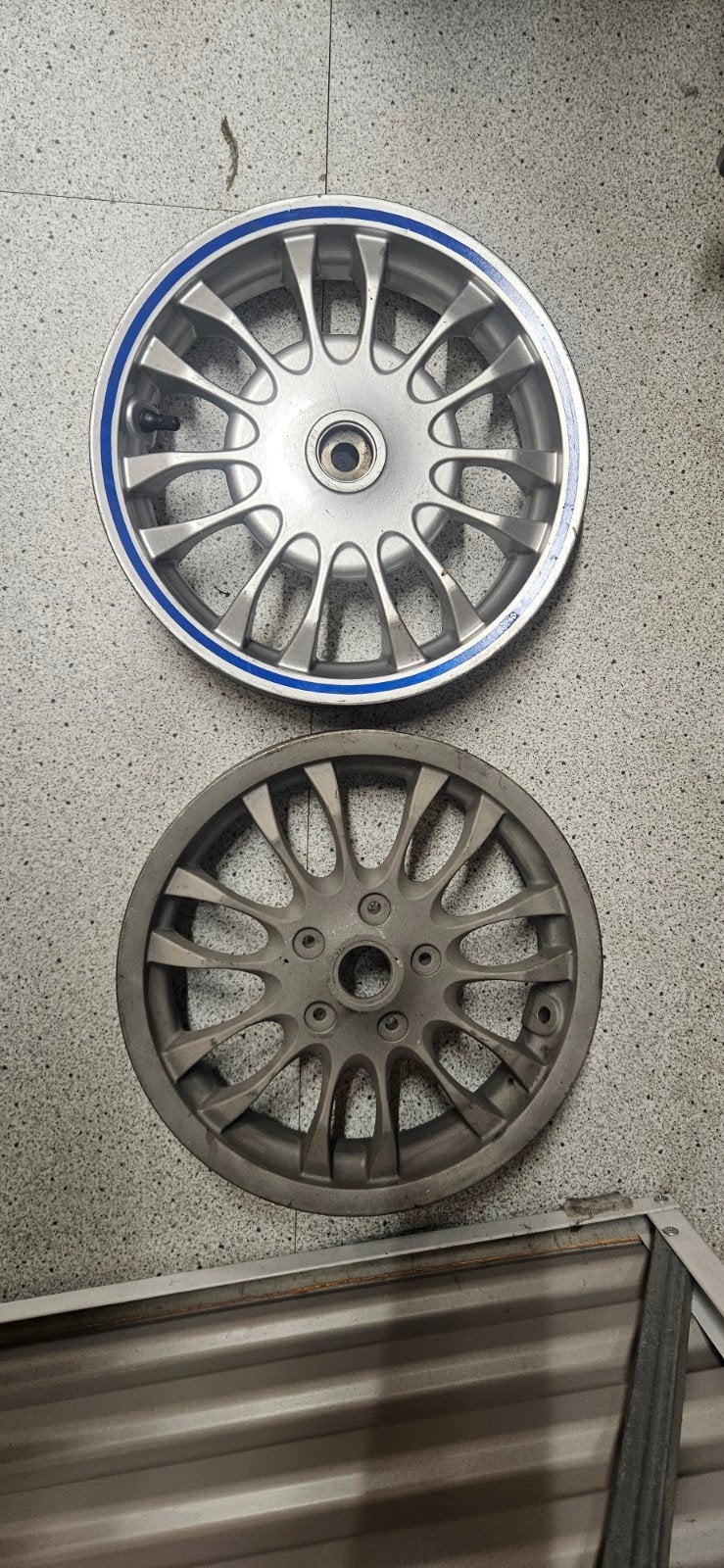 Originele Vespa Sprint velgen set, Fietsen en Brommers, Ophalen of Verzenden, Gebruikt, Overige typen, Vespa
