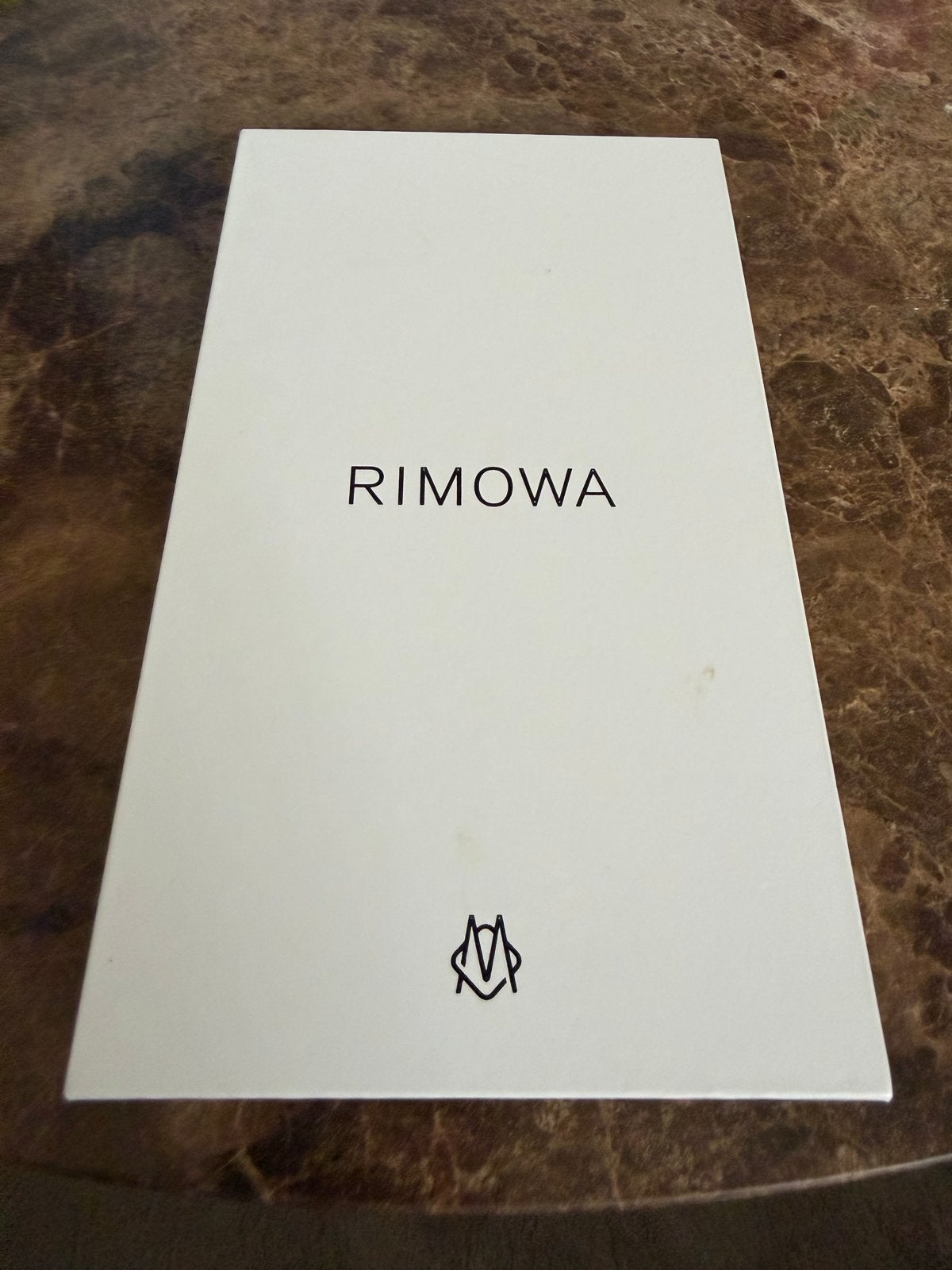 Rimowa iPhone 16 Pro Max hoesje - Zwart, Kunststof, IPhone 16 Pro Max, Zwart, Hoesje of Tasje