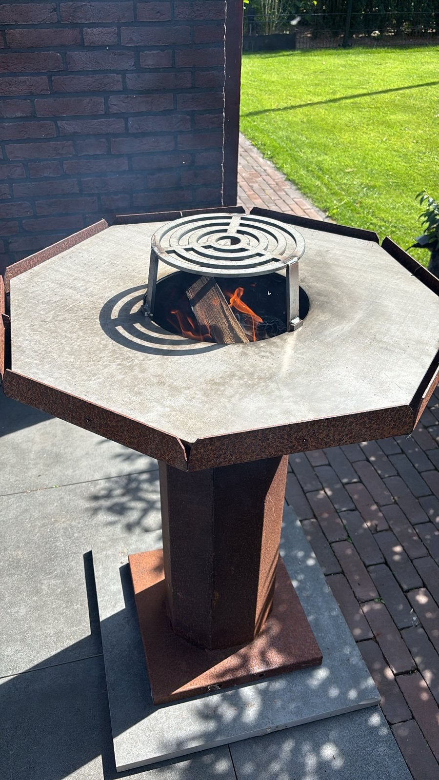 CortensStalen Vuurtafel / BBQ met Grill en Bakplaat, Ophalen, Nieuw