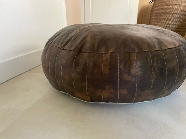 Leren 'vintage' poef, Ophalen, Gebruikt, Leer, 75 tot 100 cm