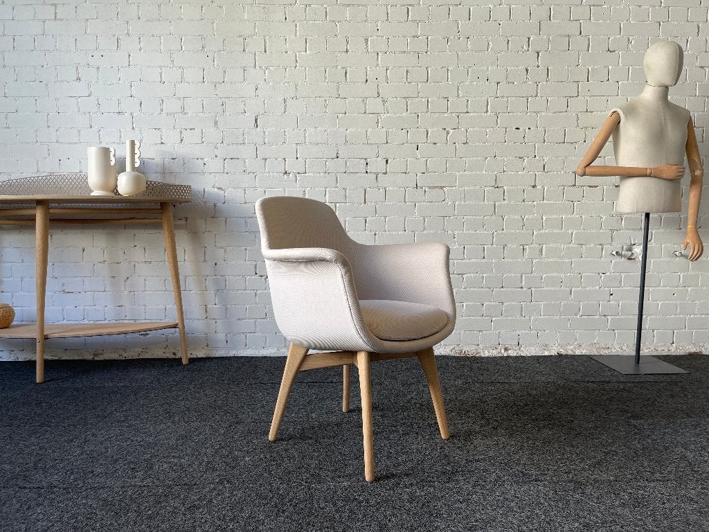 Revised Chidden Dining beige bij TheReSales, Ophalen, Overige kleuren, Design, Zo goed als nieuw