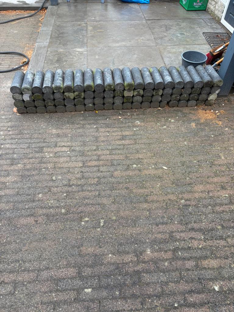 84 borderstenen, Tuin en Terras, Bielzen en Borders, Ophalen, Zo goed als nieuw, Minder dan 100 cm, Biels