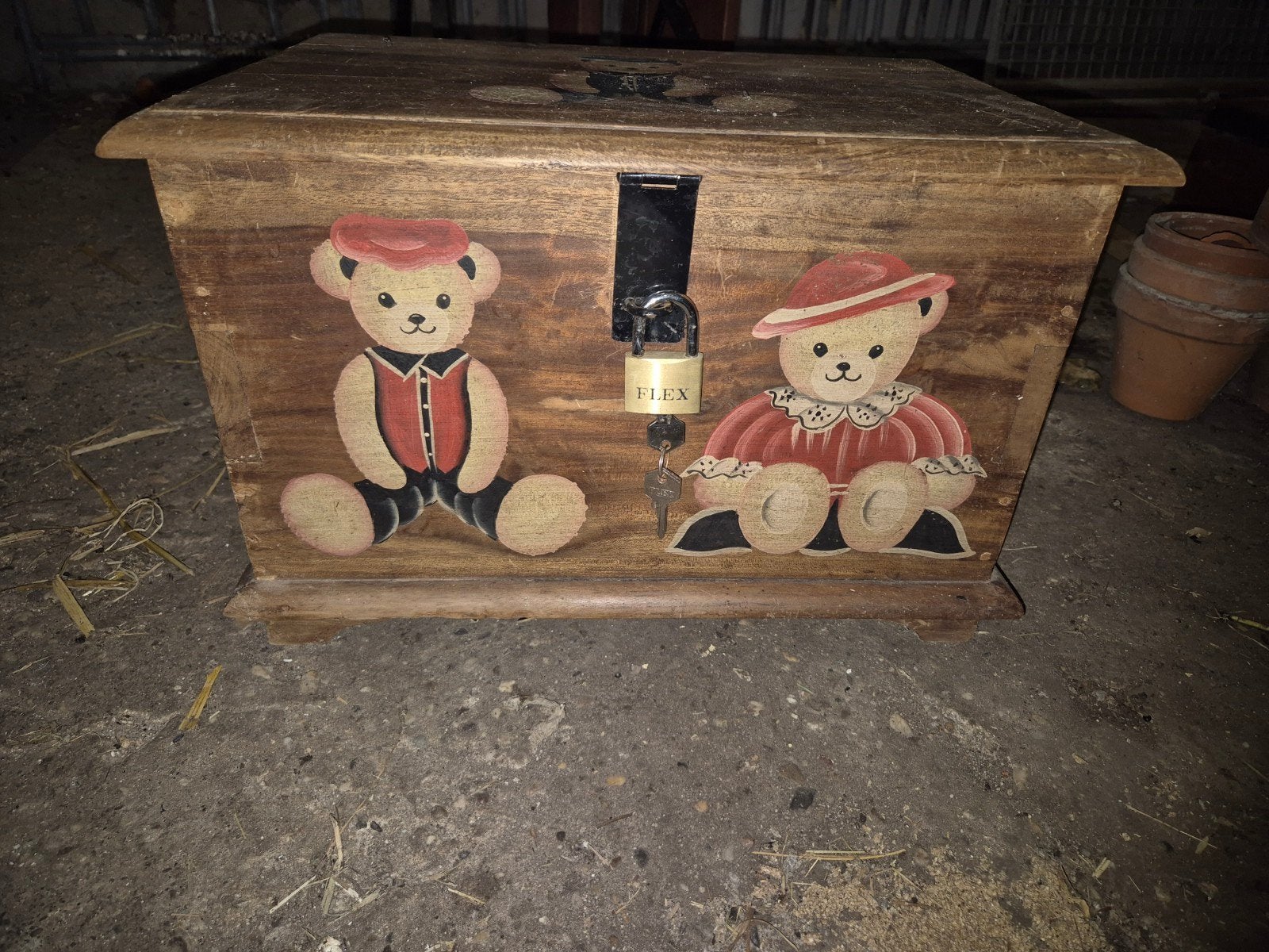 Houten kist met beertjes - avoor speelgoed of decoratie, Ophalen, Minder dan 50 cm, Gebruikt, Minder dan 50 cm