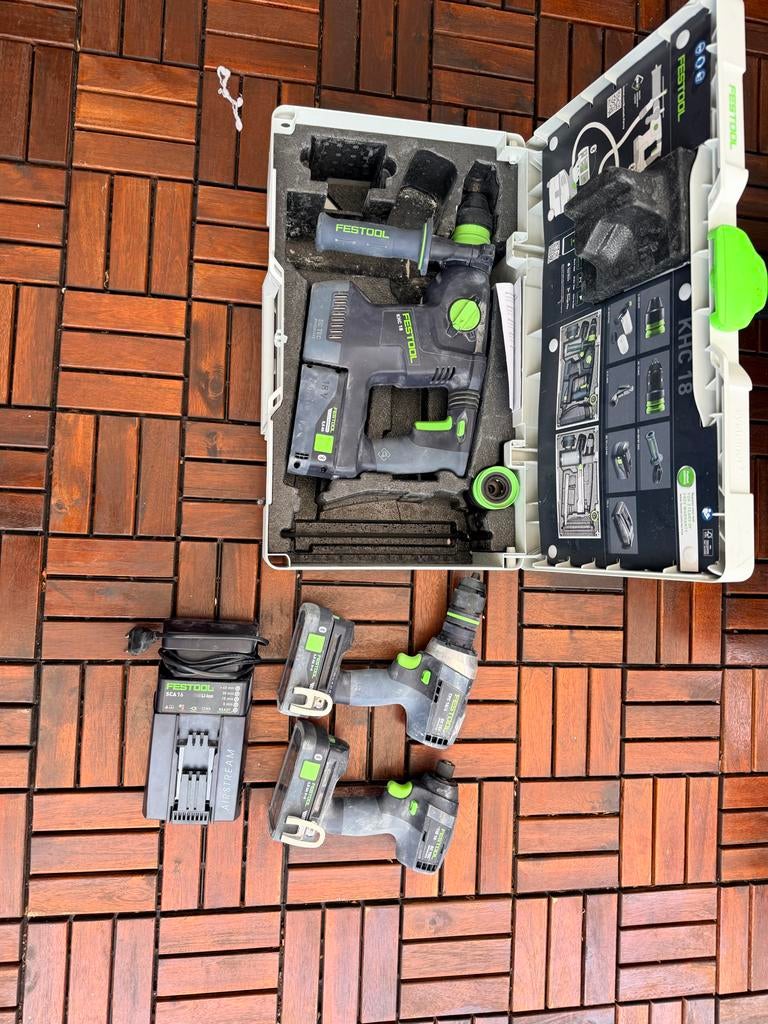 Festool accu gereedschappen met drie accus en garantie., Ophalen, Boor- en/of Breekhamer, Klopboormechanisme, Gebruikt