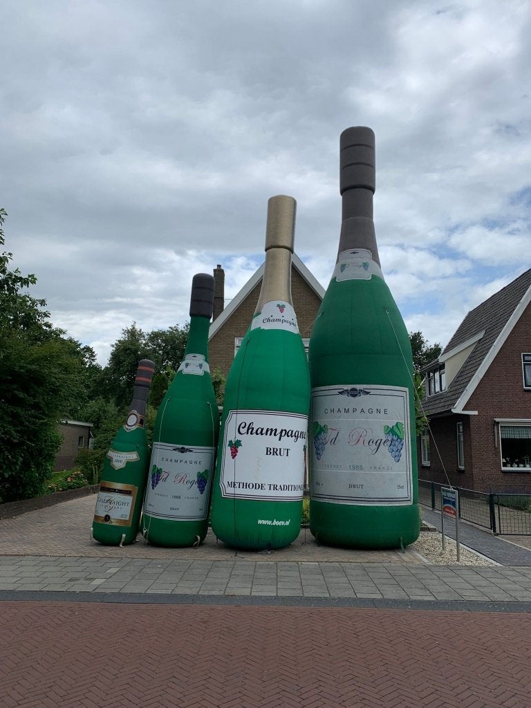 opblaasbare champagnefles nodig? bij ons keuze 4 afmetingen, Ophalen, Zo goed als nieuw, Overige